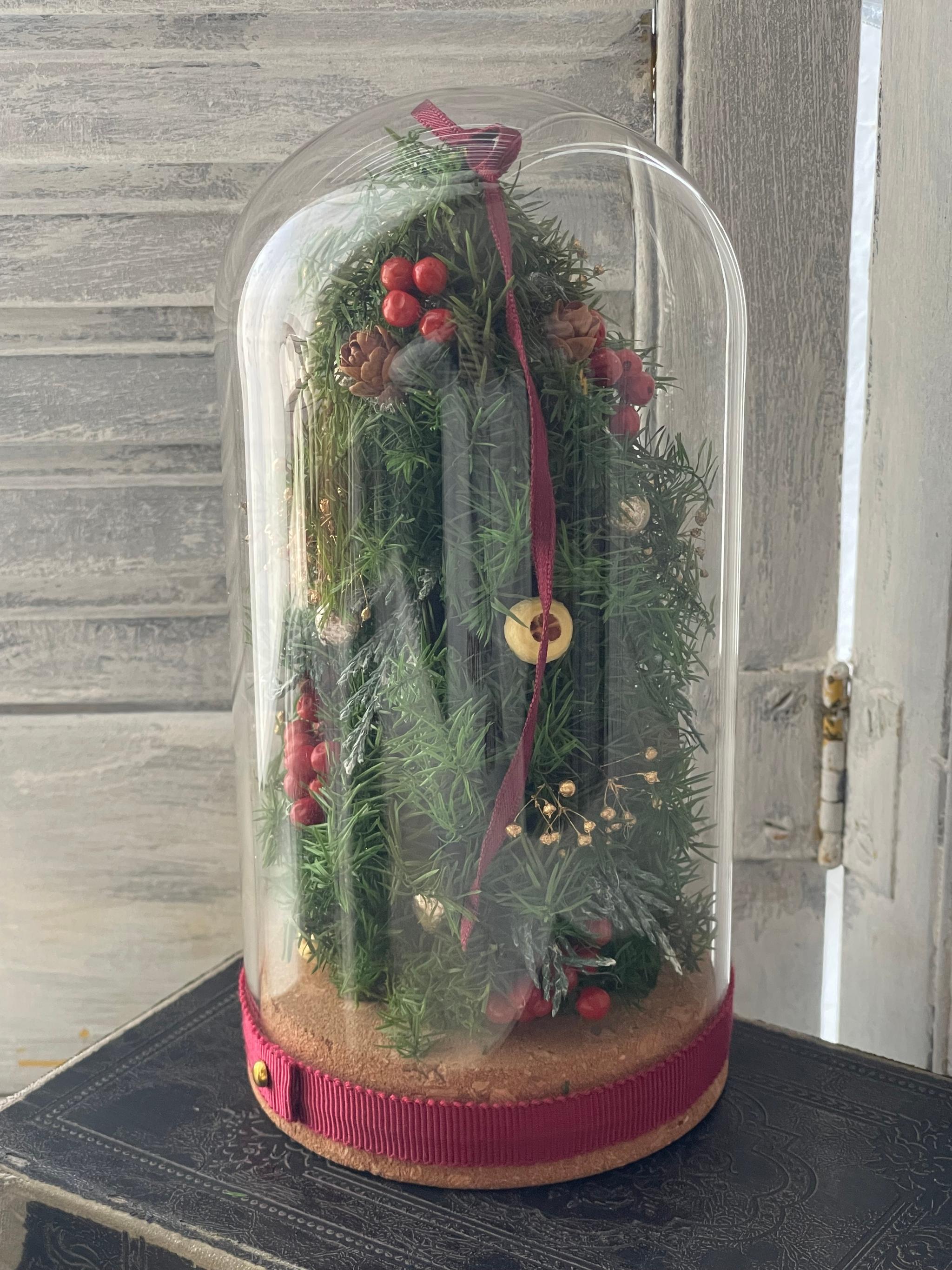 ガラスドーム大サイズ　（プリザーブドフラワー）赤リボンに赤い実 | 2枚目